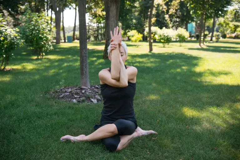 How To Do Yoga Without A Mat: The Complete Guide