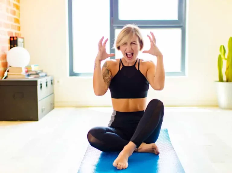 Why Are You So Bad At Yoga? 8 Common Reasons